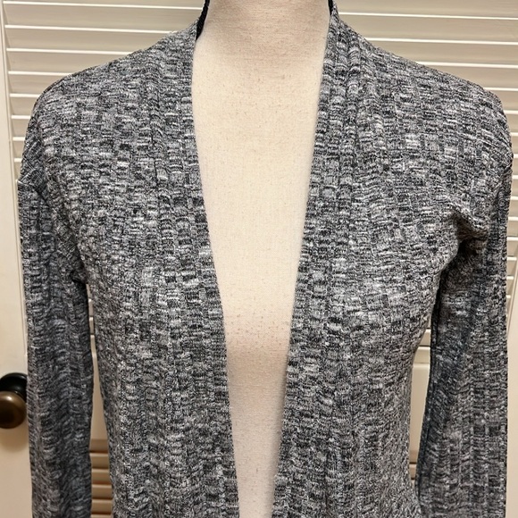 Art Class Open Front Cardigan with Pockets in Grey, Size XLarge (14/16) - Picture 3 of 17